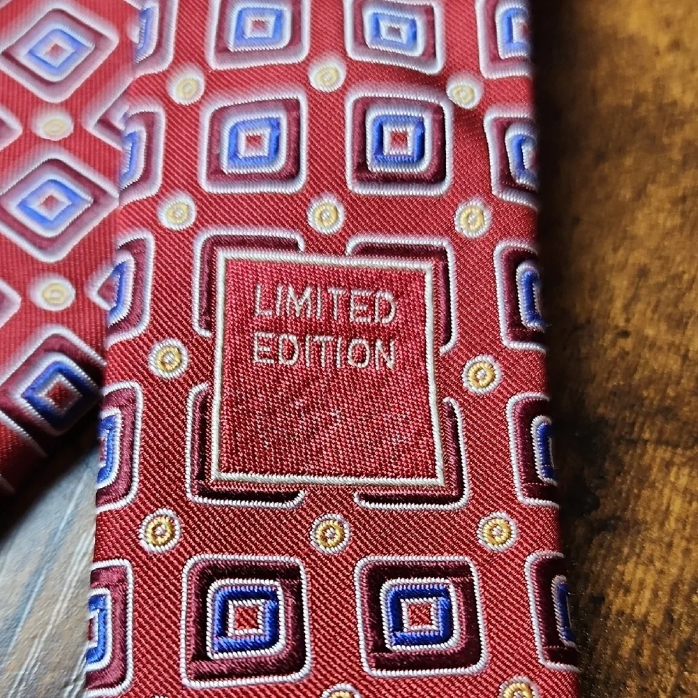 DANIEL‎ CREMIEUX | Handmade Italy Limited Edition Silk Designer Tie
